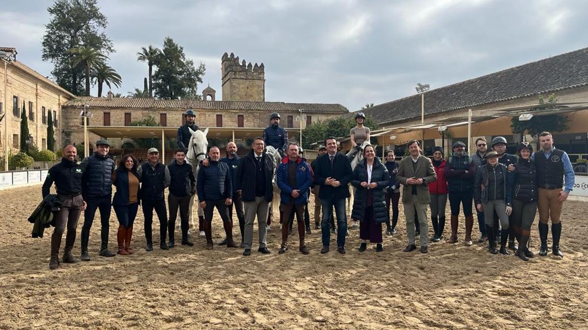 Formación en la escuela de Córdoba Ecuestre en Caballerizas.