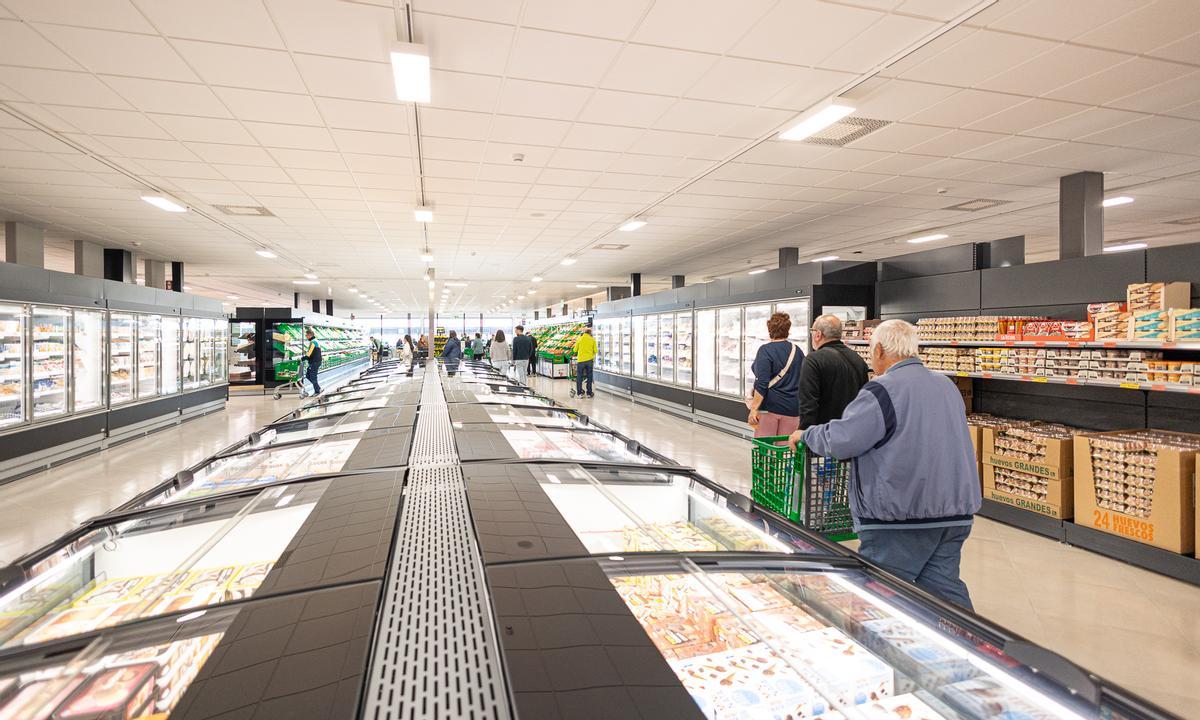 La compañía prevé cerrar 2026 con aproximadamente 60 ‘Tiendas 9’ repartidas por toda España, entre las que se encuentra este supermercado.