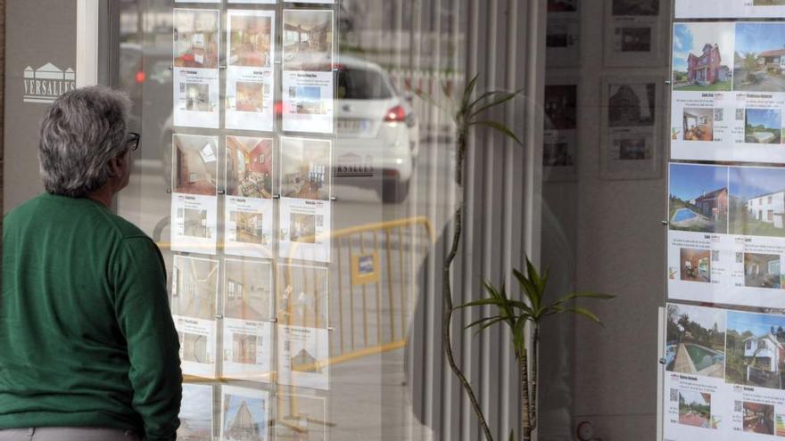 La firma de hipotecas sobre viviendas cae un 3,1% en Galicia frente a la subida nacional