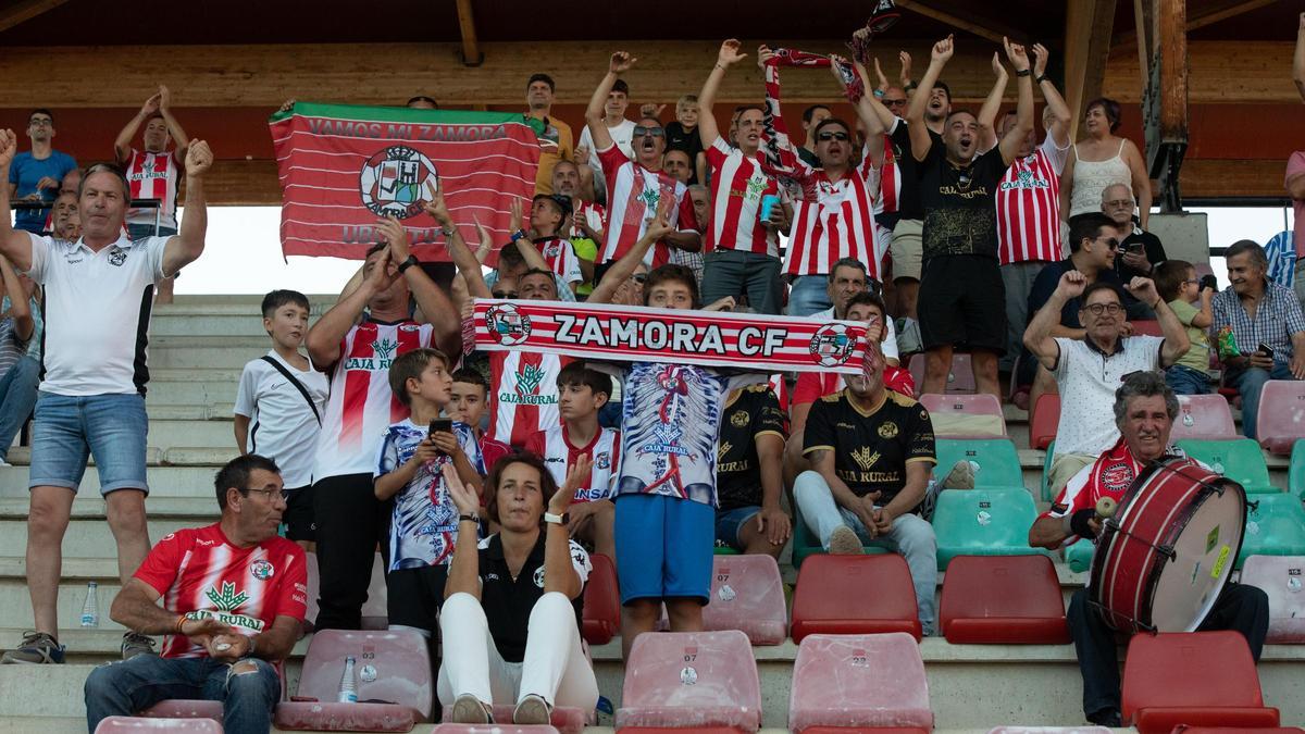 Afición en el Ruta de la Plata