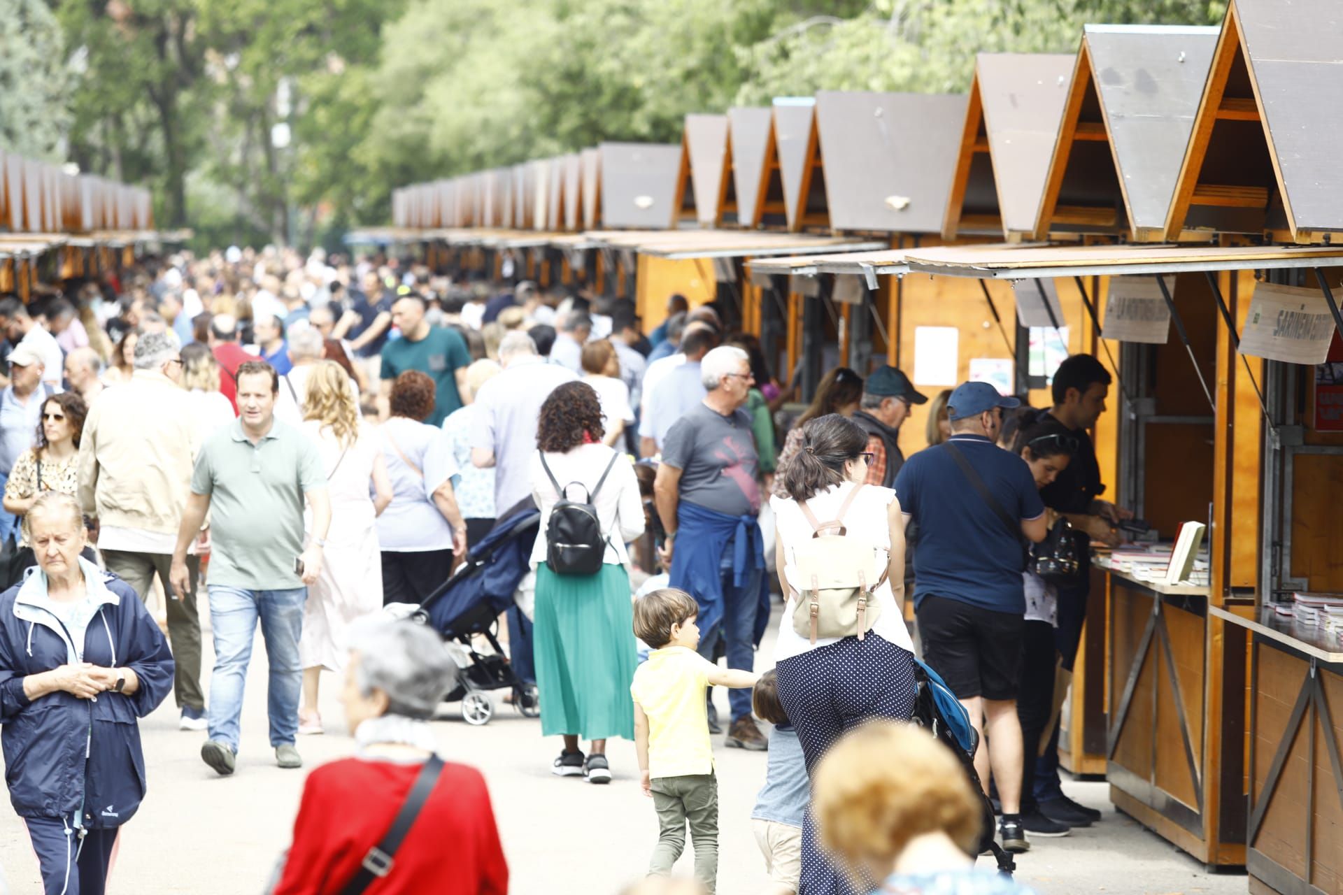 En imágenes | Inauguración de la Feria del Libro de Zaragoza