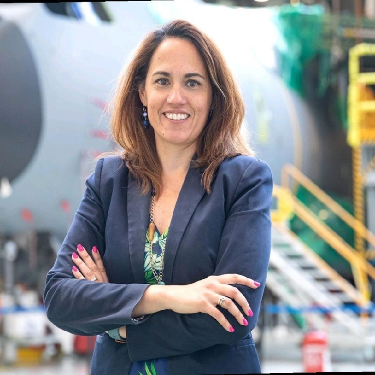 Dulce Muñoz, ingeniera de Telecomunicaciones de Badajoz, directiva de Airbus.