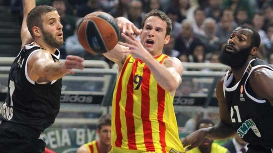 El Barcelona afianza el liderato tras ganar al Panathinaikos