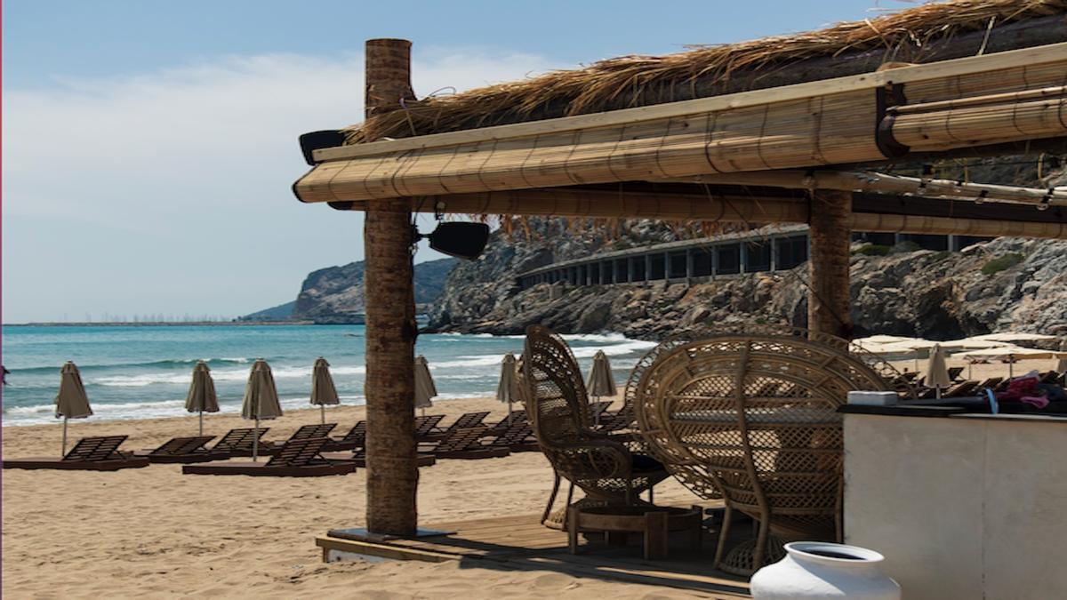 10 xiringuitos i terrasses de la costa catalana per esprémer l’estiu