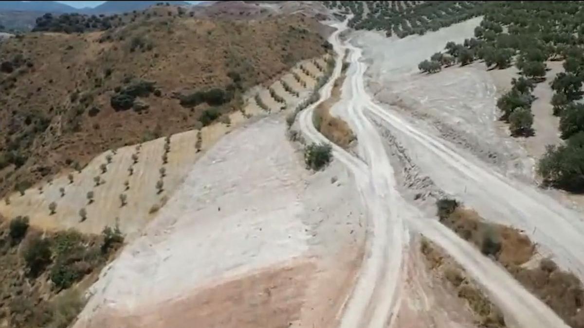 Vista aérea de la zona por donde irá la variante de Las Angosturas.