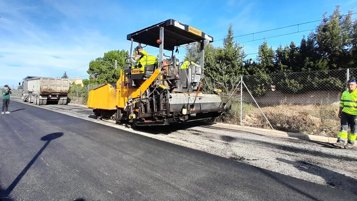 Obres de Reasfaltat en l'Eliana