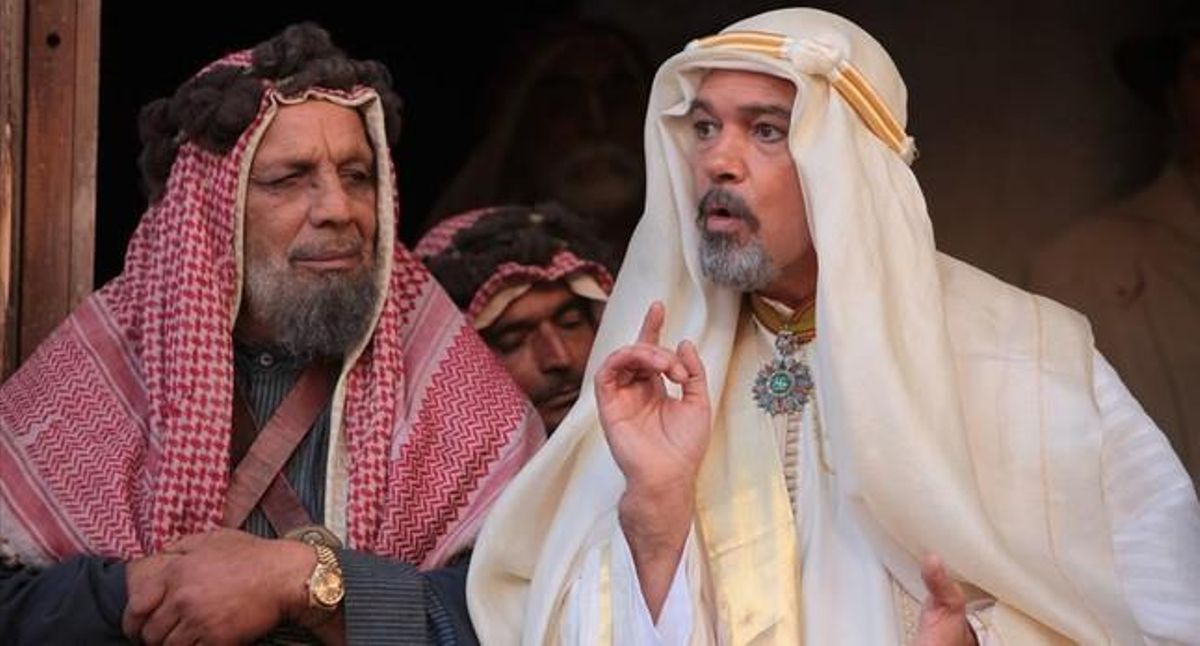 Antonio Banderas (a la dreta), en una imatge de la pel·lícula ’Oro negro’.