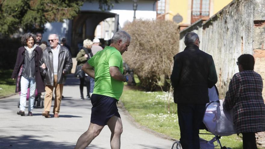 Así vas a poder salir a correr: a cinco kilómetros de casa, solo y como mucho una hora