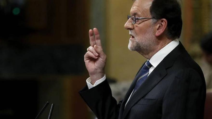 Rajoy invita al consenso en asuntos de Estado como pensiones o educación
