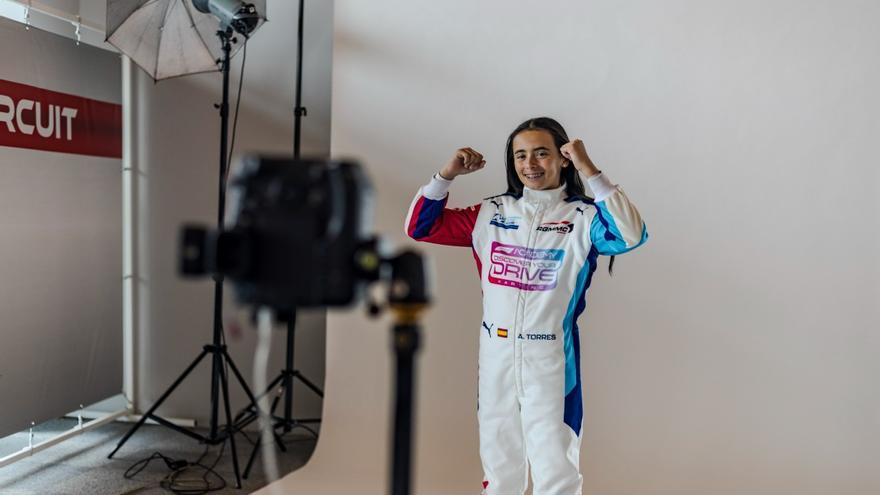 Angelina Simons debuta con buenas sensaciones con la F1 Academy