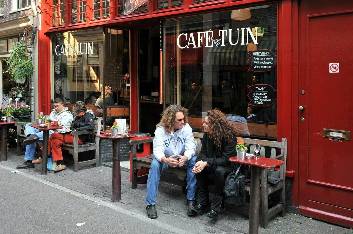 Cafés oscuros Ámsterdam Café de Tuin