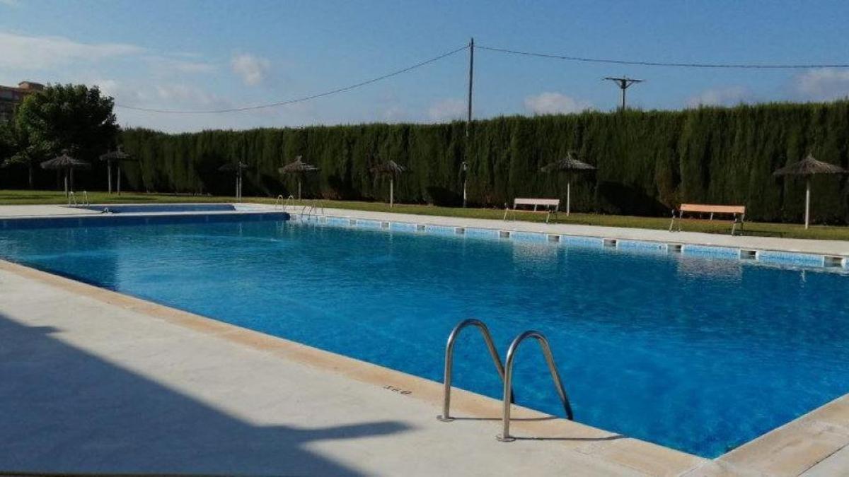 La piscina municipal de la Bisbal.