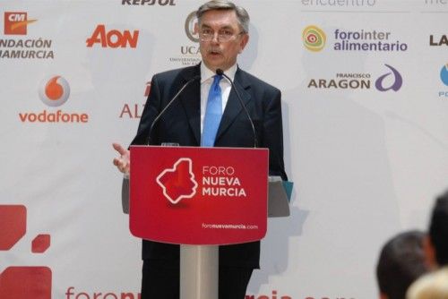 El embajador de la Federación de Rusia en España, Yuri Korchagin, en el Foro Nueva Murcia