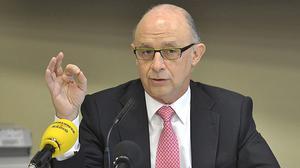 Montoro no descarta una pujada de l’IVA