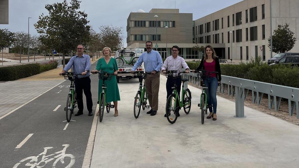 Inauguración del nuevo punto de Bicisanvi en la UA