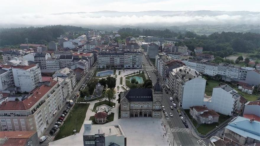 Una vista urbana y aérea de la capital estradense. |  // WORLDRONE