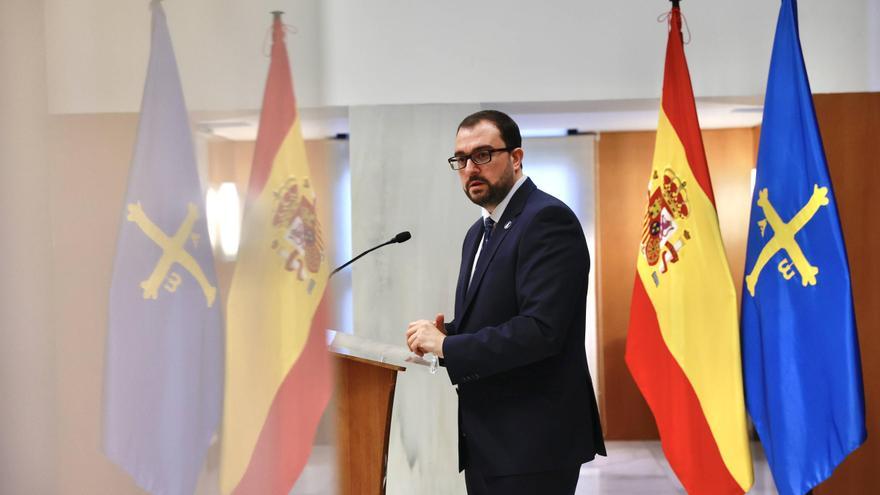 Barbón explica el volantazo en el Gobierno: &quot;Aquí todo el mundo está en examen continuo&quot;