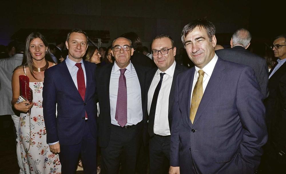 Fátima Fares, Juan Ramón Rodríguez, José Manuel Atiénzar, Ángel San Martín y Luis Andreu, de Prensa Ibérica.