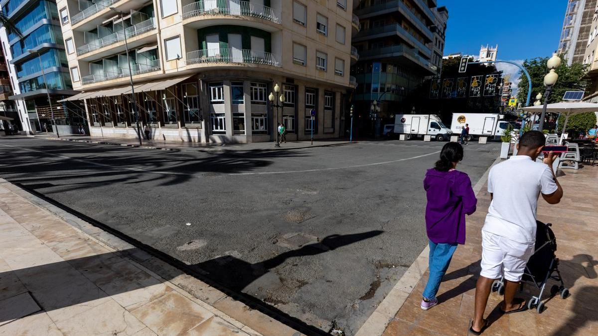 La zona lleva meses con el tráfico restringido, a la espera del inicio de las obras