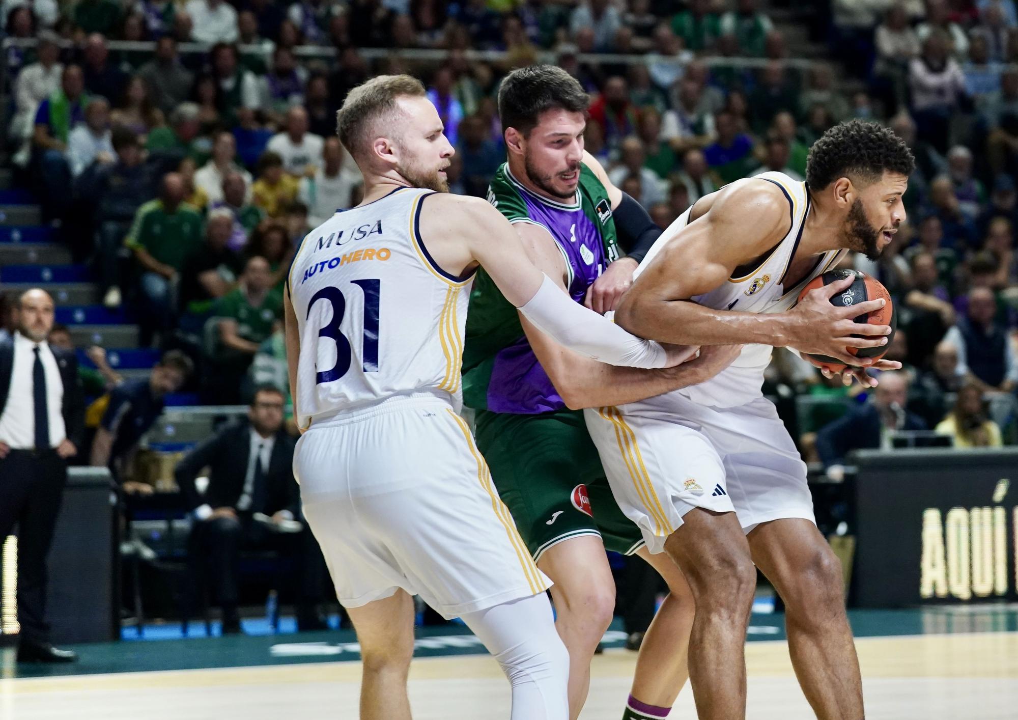 Una imagen del Unicaja - Real Madrid en el Carpena de la jornada 25 de la Liga Endesa.