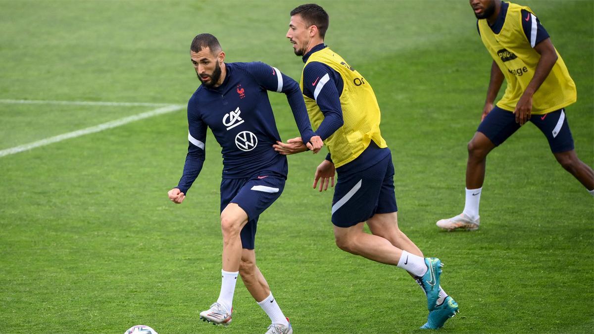 Lenglet, en un entrenamiento de Francia con Benzema