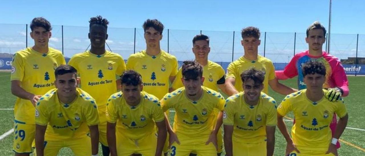 La alineación titular del juvenil de la UD el pasado fin de semana en Tenerife. | | UDLP