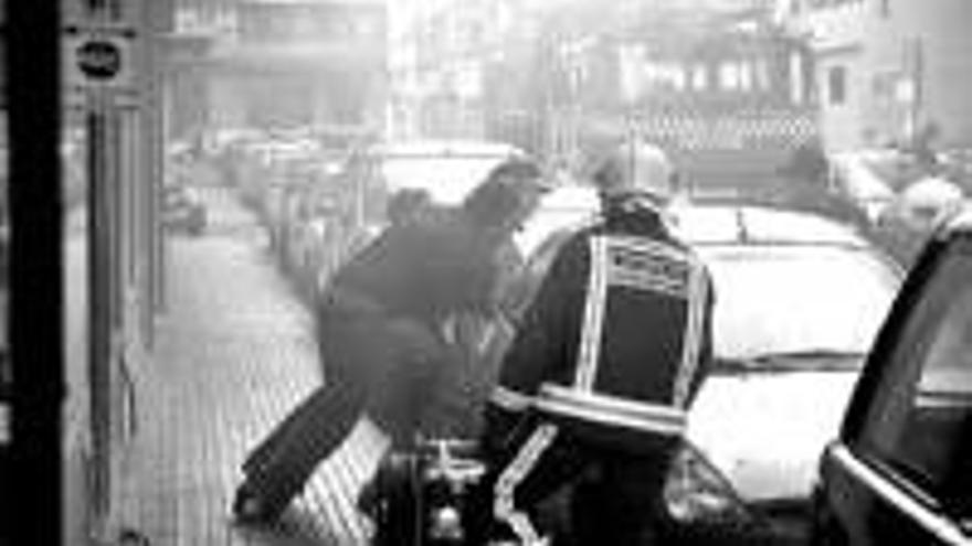 Incendio en una tienda de Arturo Aranguren