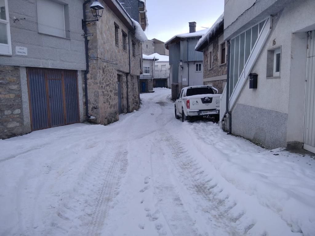 Porto, el pueblo zamorano nevado que parece un cuento de Navidad