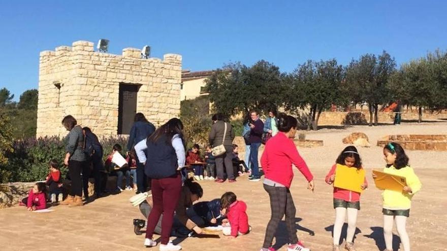 Más de 50 niños dibujan la ermita de Vall d&#039;Alba