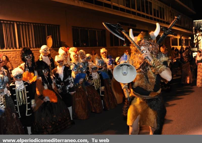 GALERÍA DE FOTOS - Fiesta de Carnaval en el Grao de Castellón