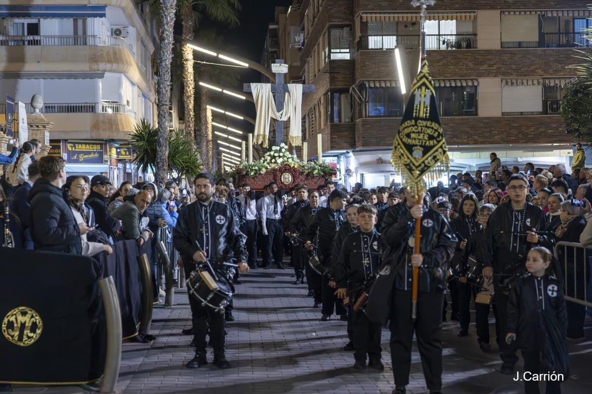 Aquí están las imágenes de la procesión de Lunes Santo de Torrevieja 2026 con sus seis cofradías Aquí están las imágenes de la procesión de Lunes Santo de Torrevieja 2026 con sus seis cofradías