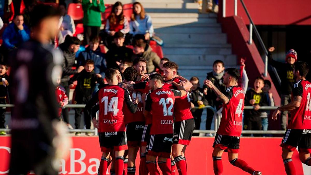 Resumen, goles y highlights del Mirandés 2 - 1 Ponferradina de la jornada 21 de LaLiga Smartbank