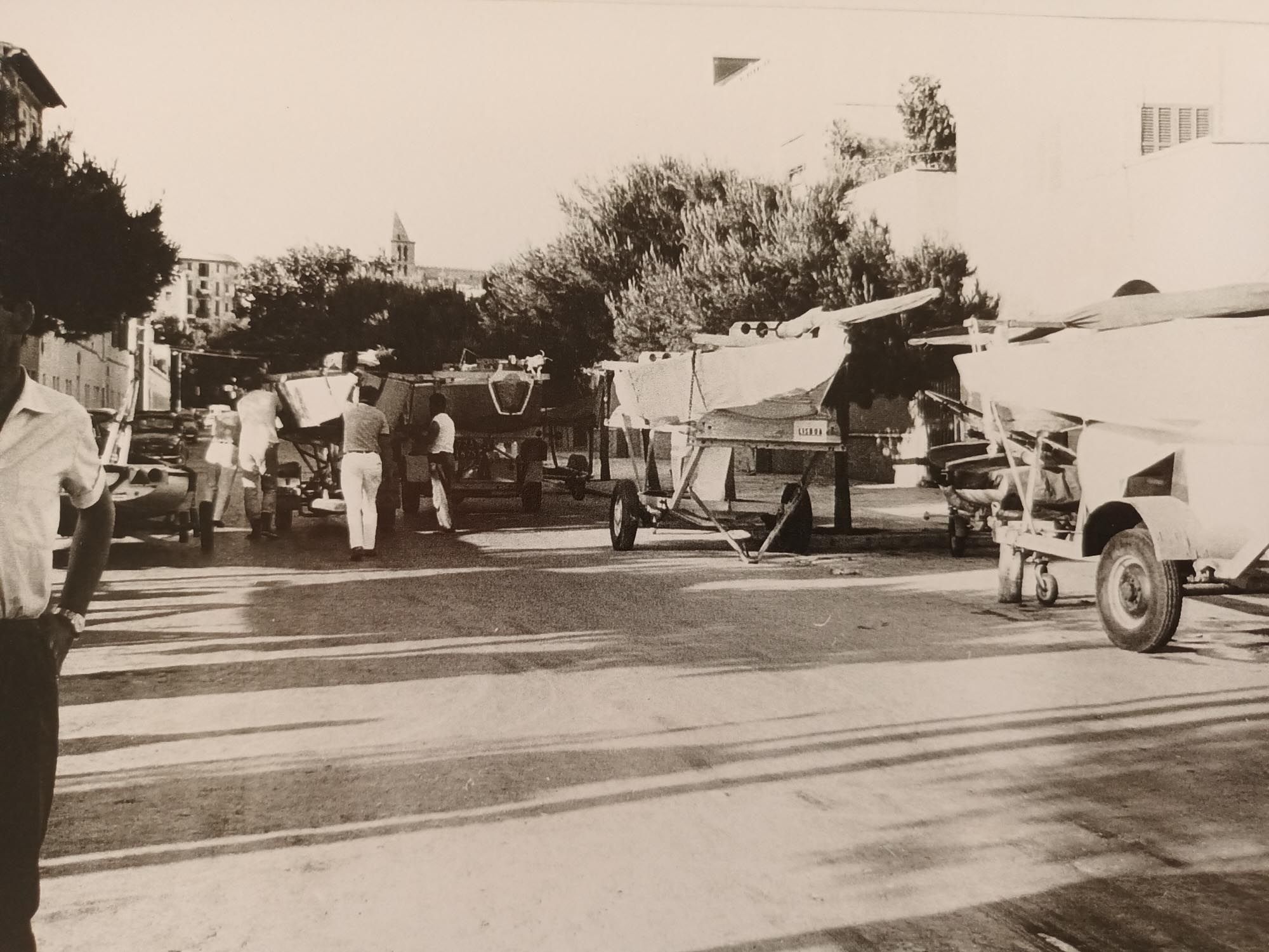 Snipes fabricados en Ibiza (1945).