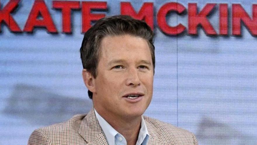 La NBC suspende al presentador Billy Bush tras aparecer en la grabacion de Trump