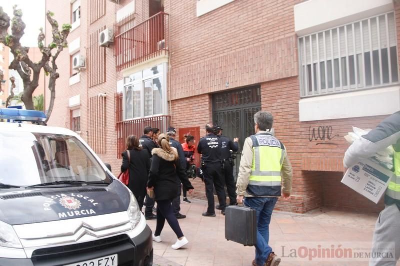 Muere acuchillada en Murcia