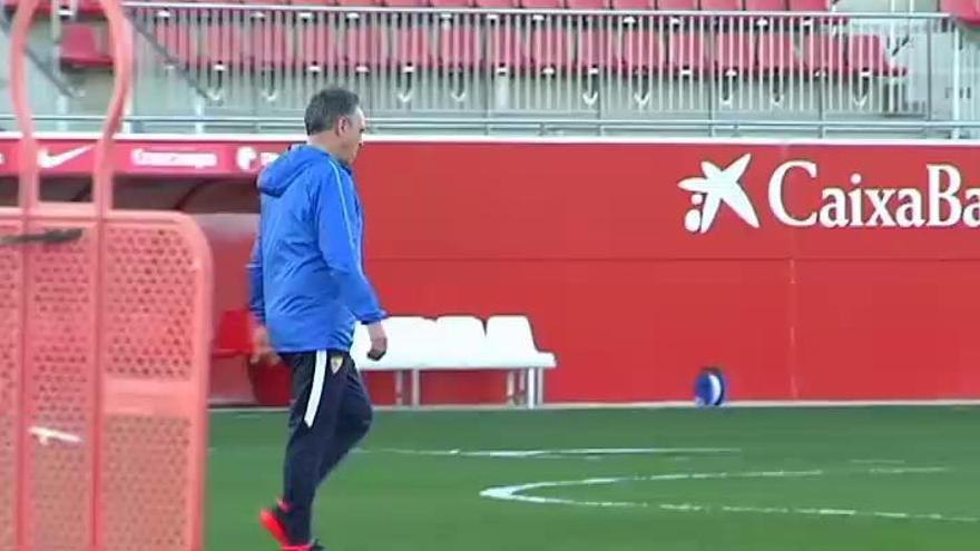 Caparrós toma el mando del Sevilla FC