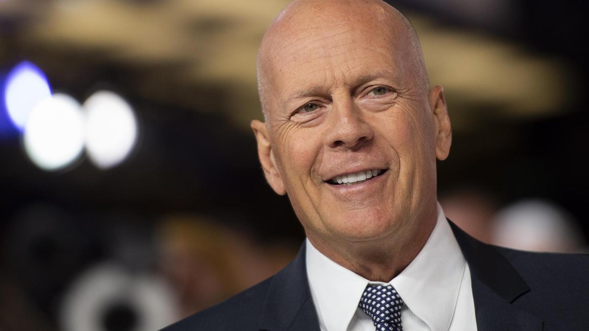 Bruce Willis llegando a la première de 'Glass' en Londres, en 2019.