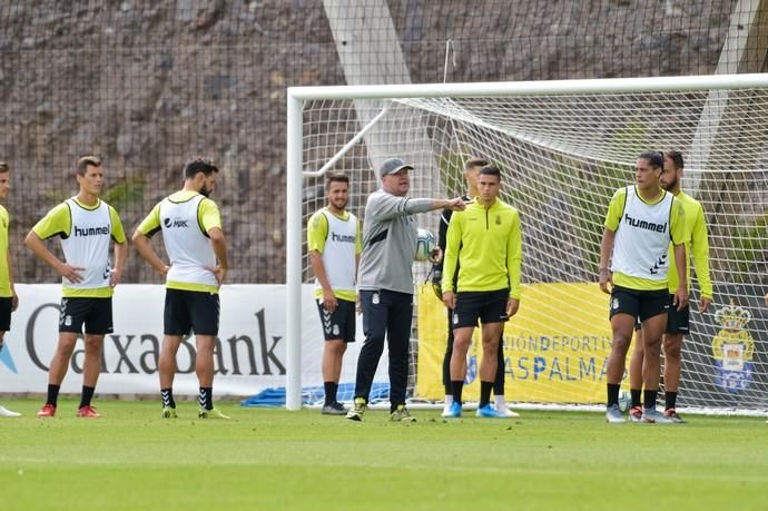 19-07-2019 LAS PALMAS DE GRAN CANARIA. Entrenamiento UD Las Palmas, en Barranco Seco  | 19/07/2019 | Fotógrafo: Andrés Cruz