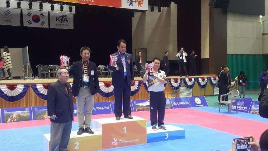 Hyo Seuk Seo, oro en el Korean National Sport