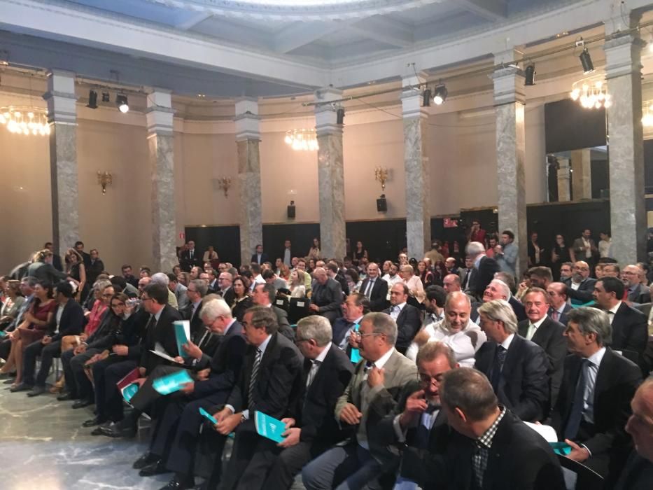 Acto en el Círculo de Bellas Artes de Madrid para exigir un cambio en el modelo de financiación