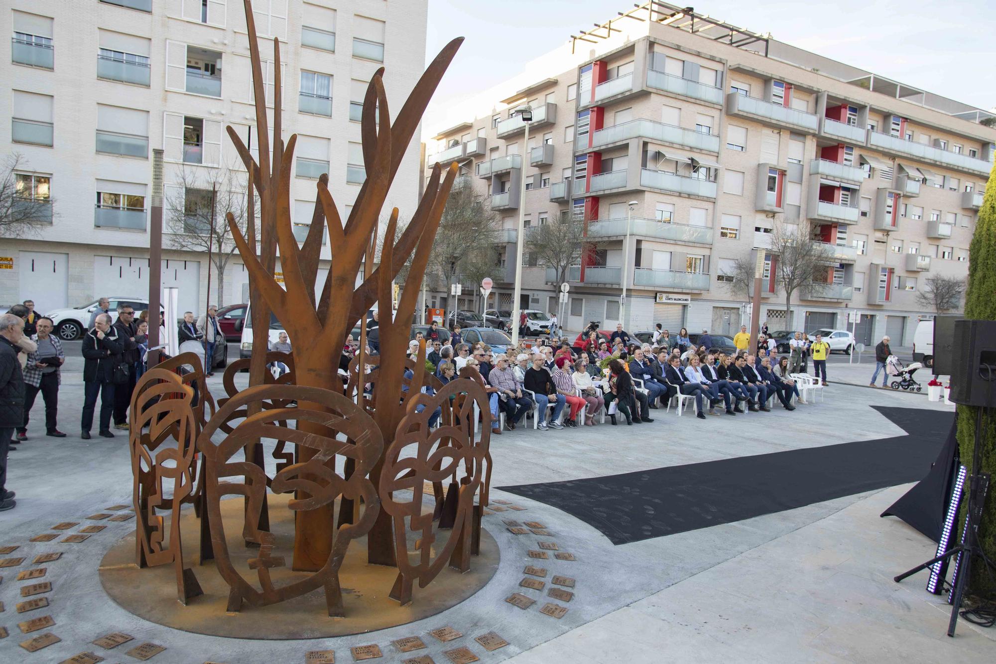 Xàtiva inaugura un nuevo espacio memorial para recordar a las víctimas de la guerra civil y el franquismo