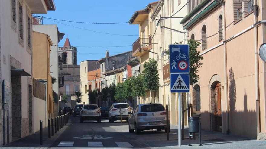 Imatge del carrer Figueres de Vilafant.