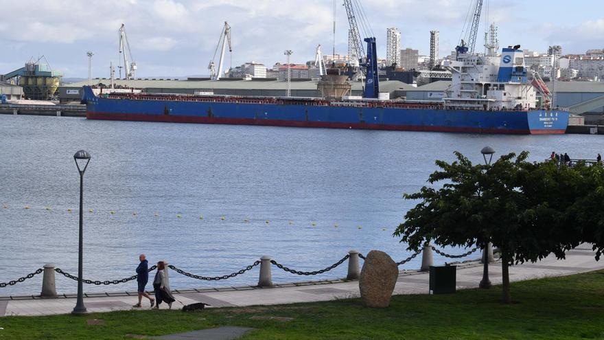 El Puerto de A Coruña “monitoriza” cómo le afectarán las inundaciones por el cambio climático