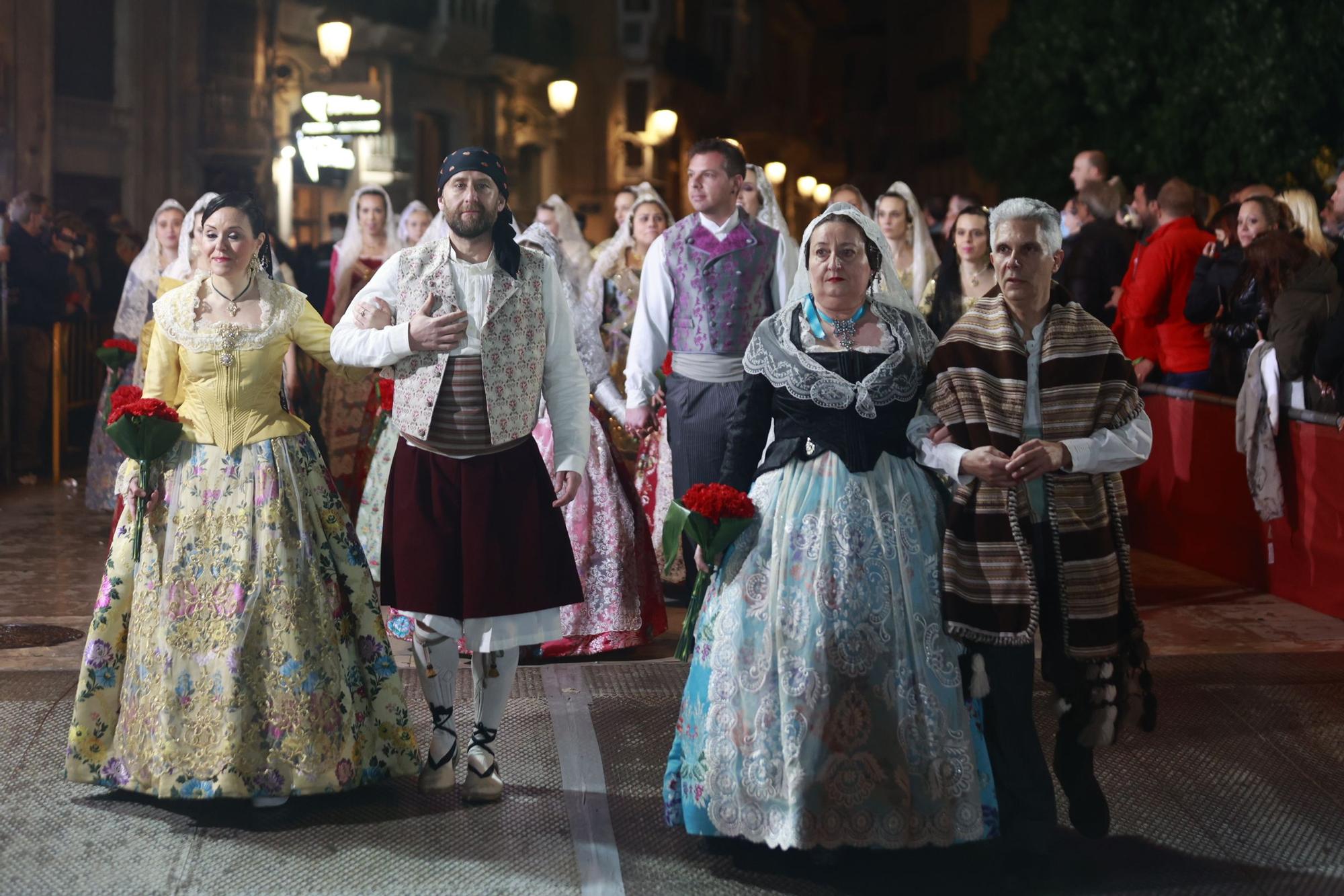 Búscate en la Ofrenda por la calle Quart (entre 23.00 y 24.00 horas)