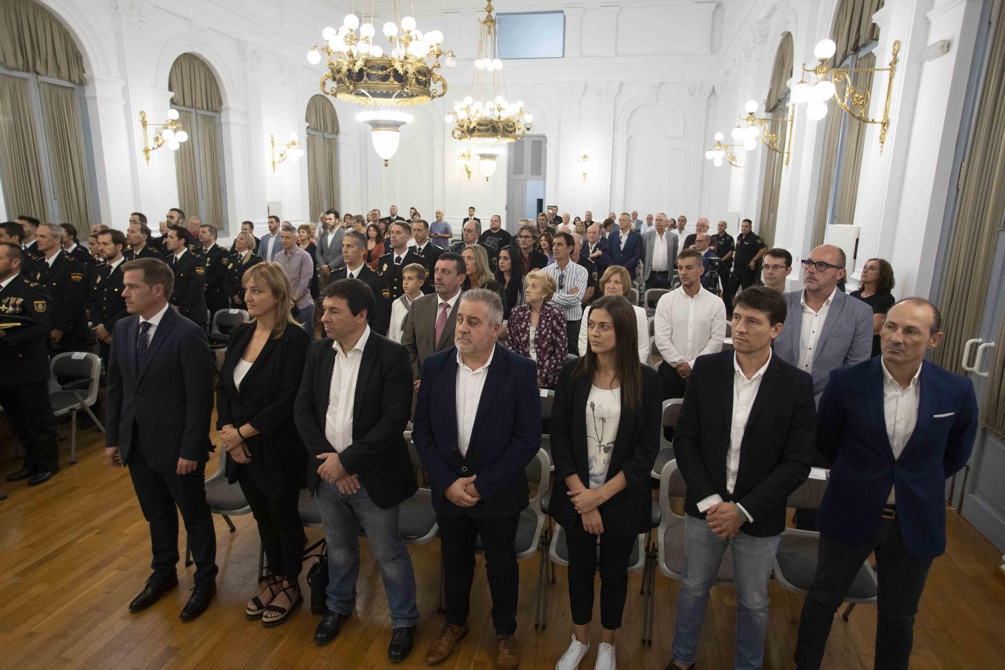 La Policía Nacional celebra en Xàtiva el acto tradicional de los santos custodios