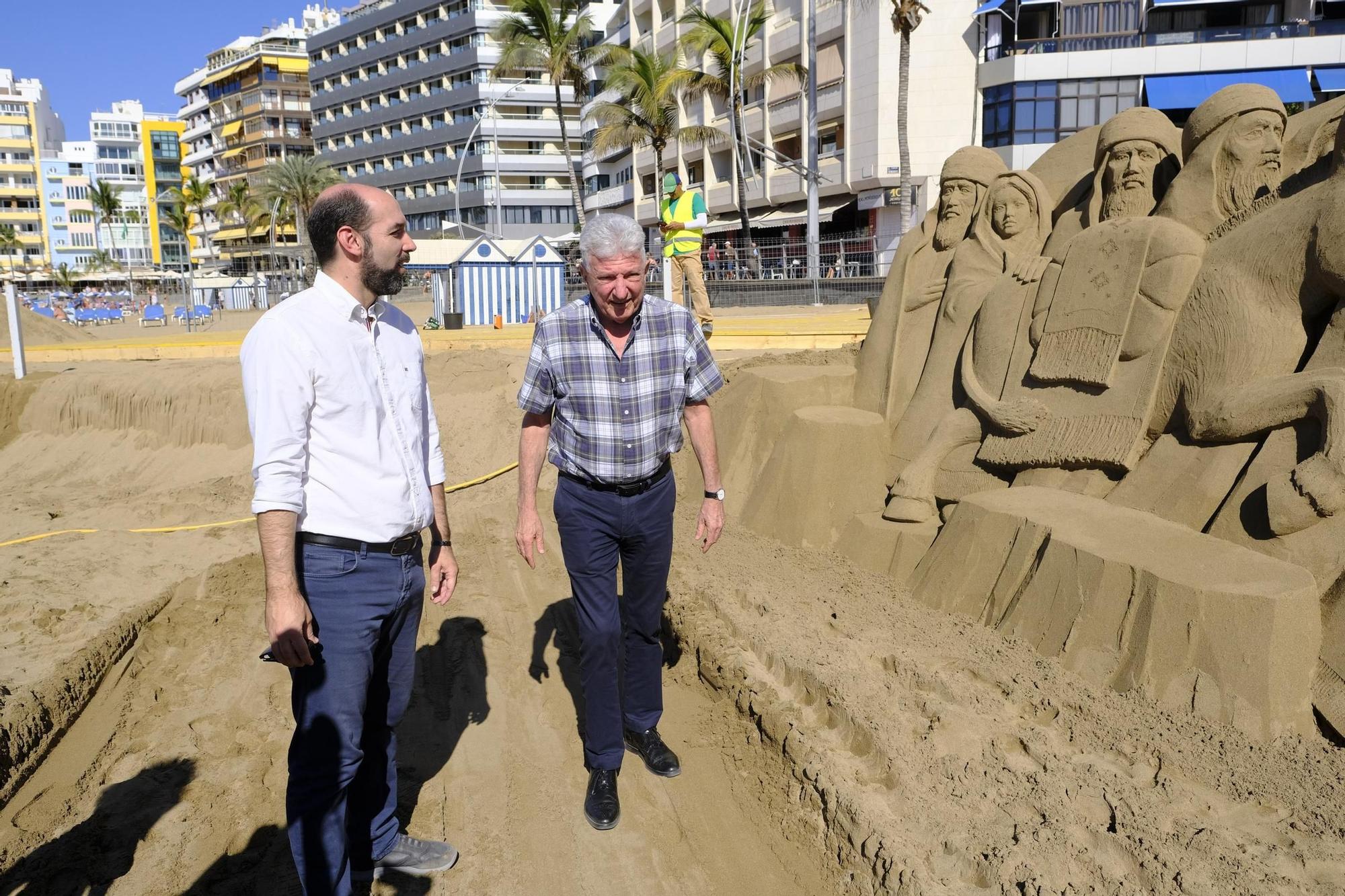 El Belén de Arena de Las Canteras se hace mayor