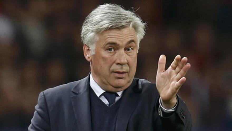 Carlo Ancelotti, técnico blanco.