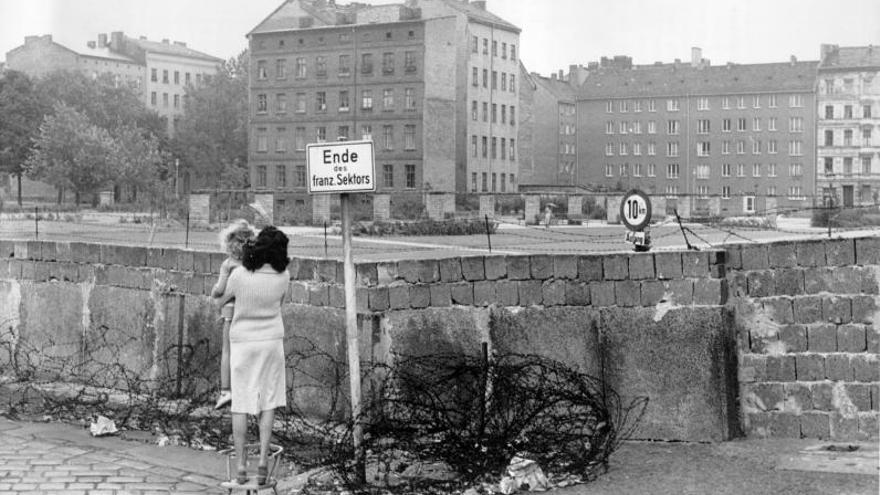 El Muro de Berlín en agosto de 1961.