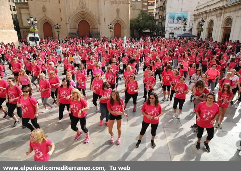 Marcha contra el cáncer de mama en Castellón