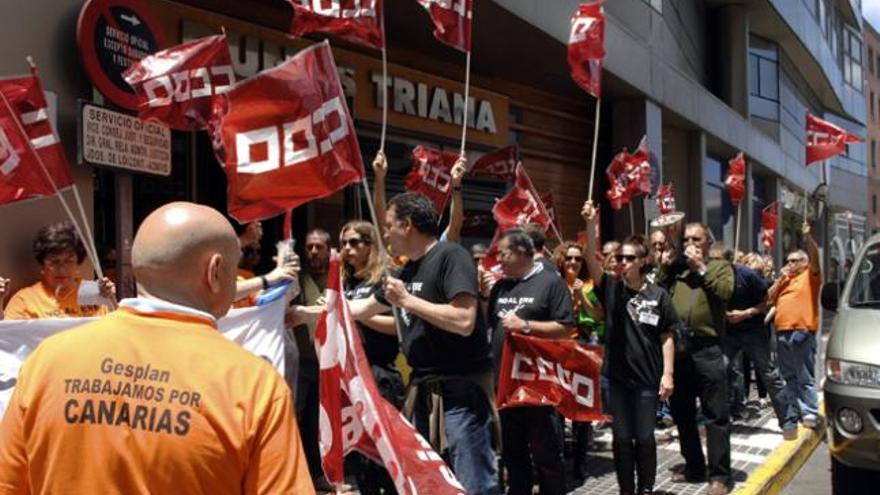 Protesta de los trabajadores de Gesplan tras conocer la primavera pasada el ERE que tramitaba la empresa. | andrés cruz